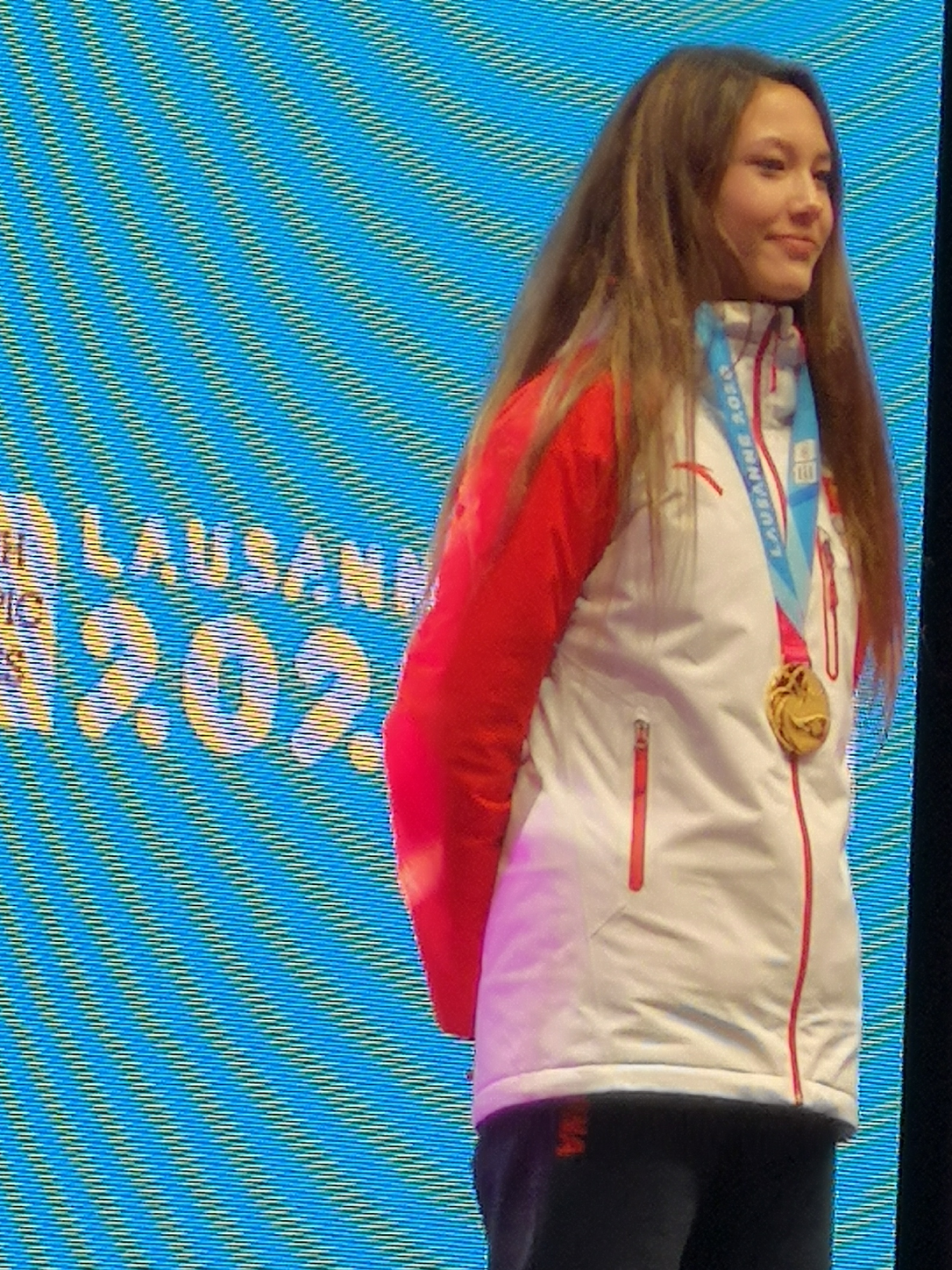 Who Is Eileen Gu? — The Young Skier Loved in Both China and America